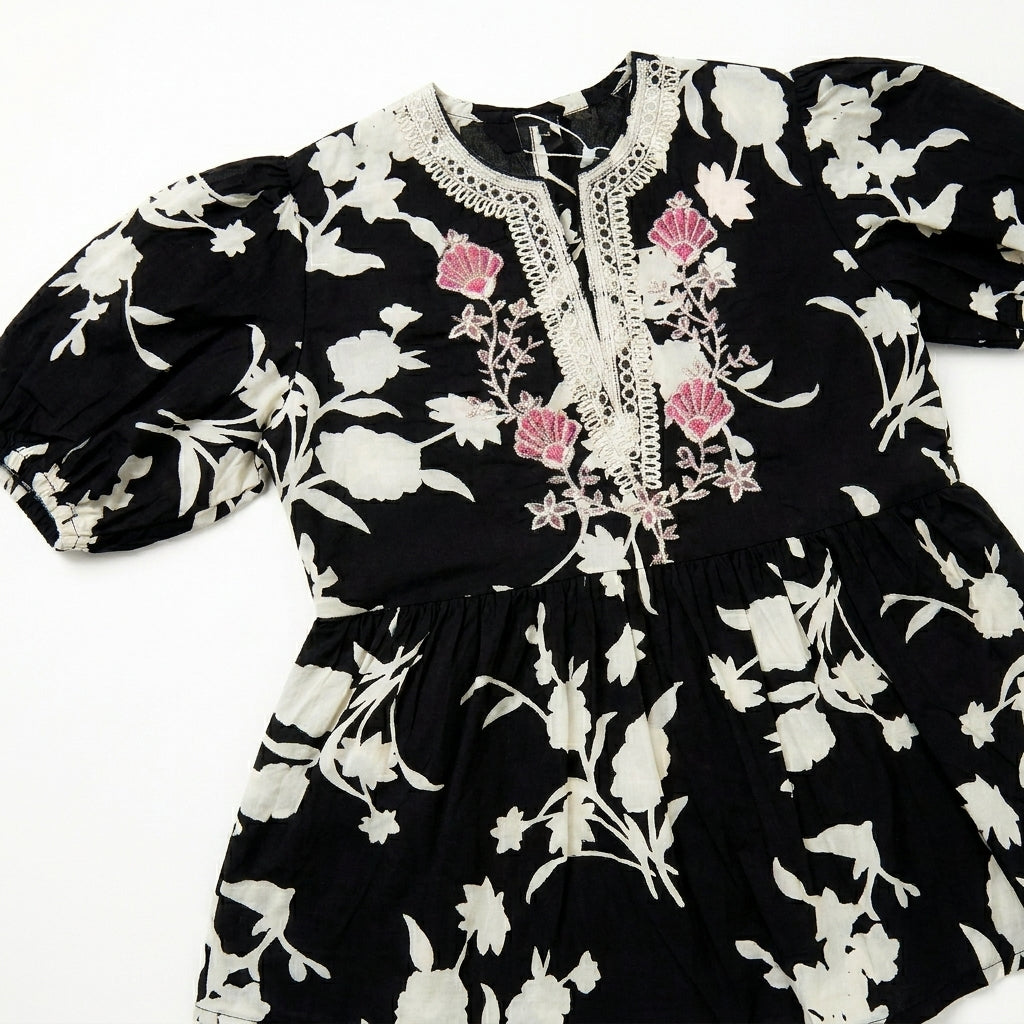 EMBROIDED FLORAL | BLACK SORCE KIDS 